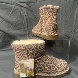 BearPaw Women's size 9 Alyssa Boots